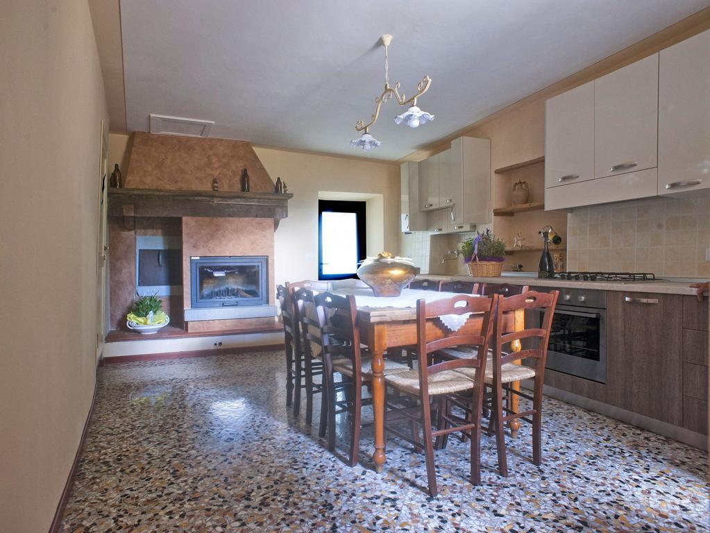 Casa Vacanze Toscana Il Puggio Villa Capolona Room photo